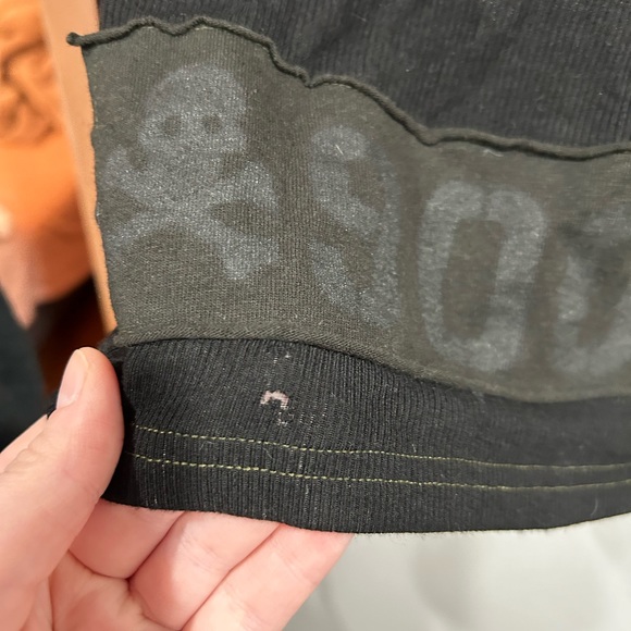 Serious LA army patchwork long sleeve top 4 Trade !! - Picture 3 of 4